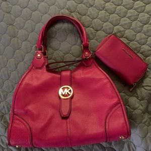 Michael Kors Handbag/ Wallet Combo